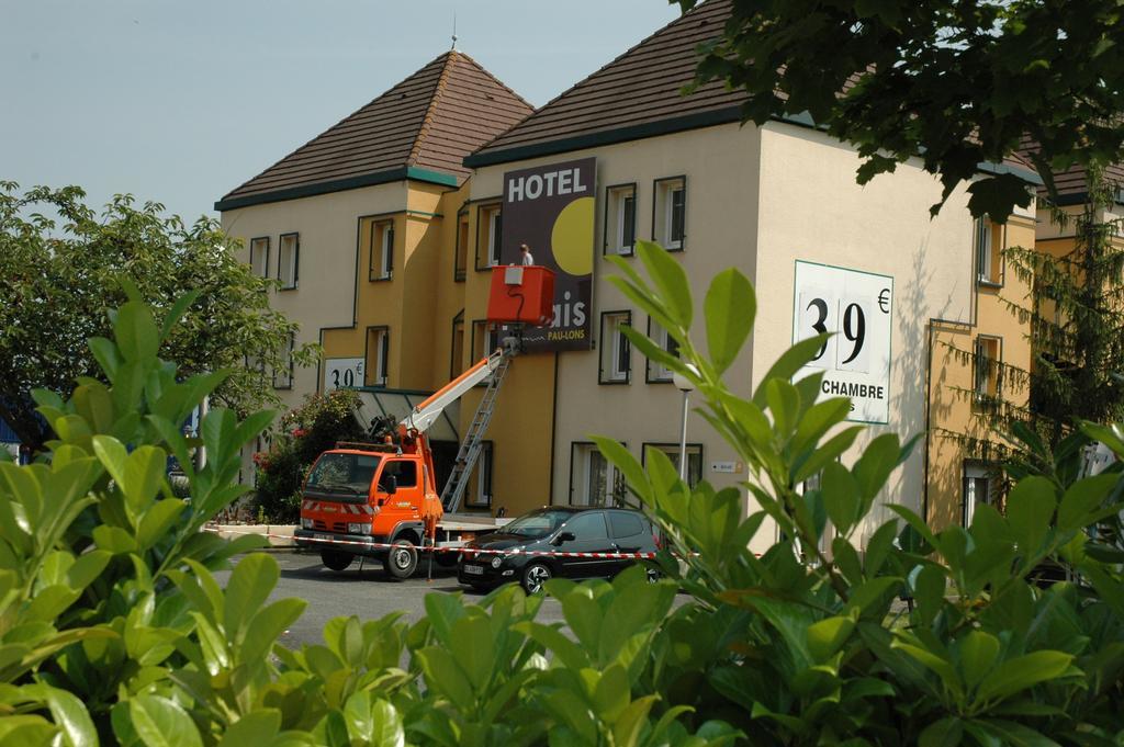 Hotel Eco Relais - Pau Nord Lons エクステリア 写真